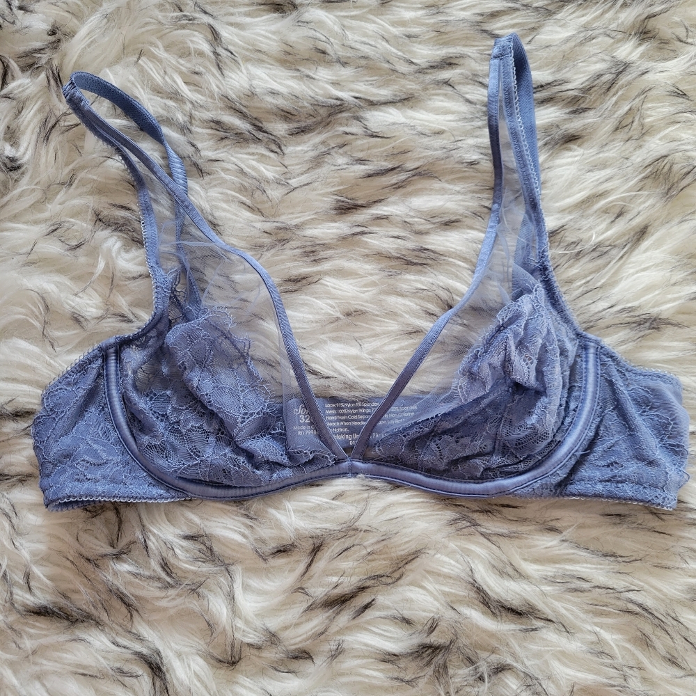Soma blue Breathtaking unlined plunge bra 32C